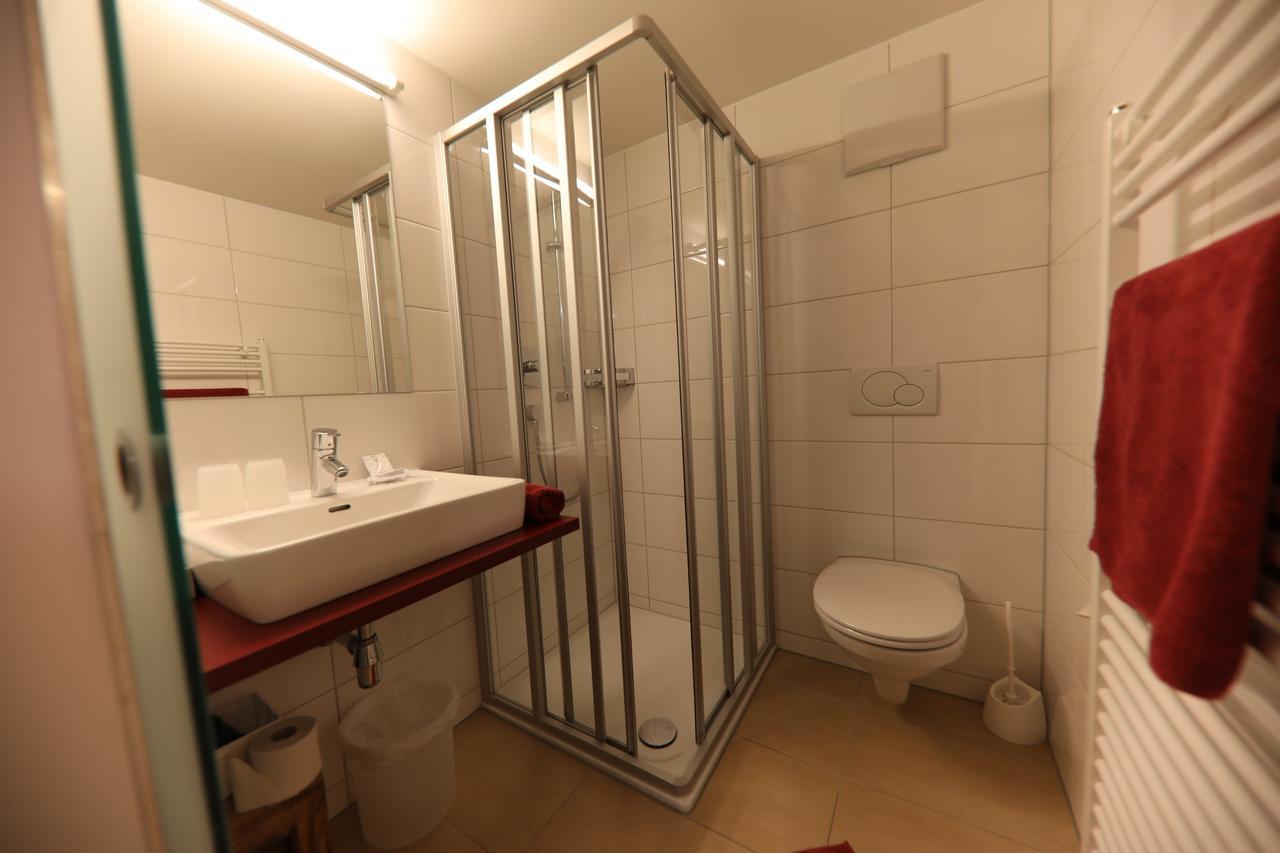 Guest house Oxa 3*